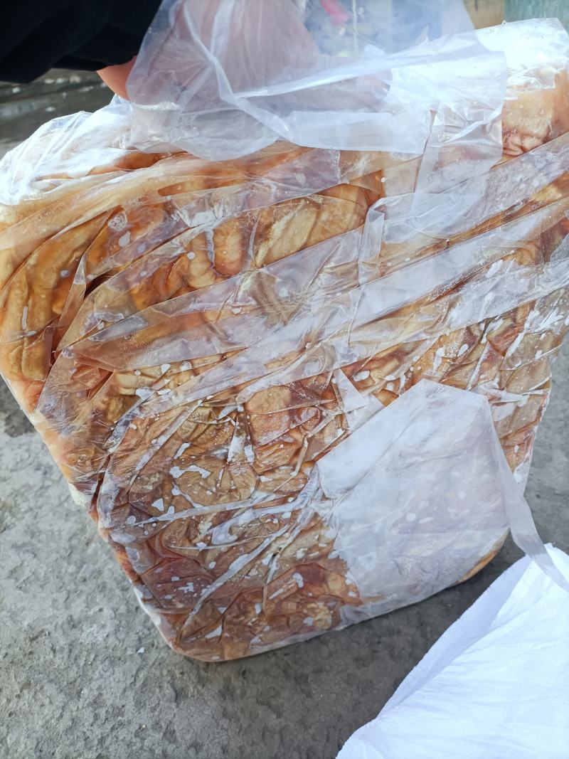 内蒙古草地牛小肠，抛开去油干净，六七成熟，有问题包来回。