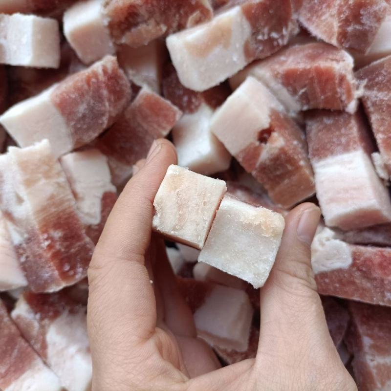 新鲜冷冻去皮合成五花肉丁五花肉块带箱20斤食堂饭店