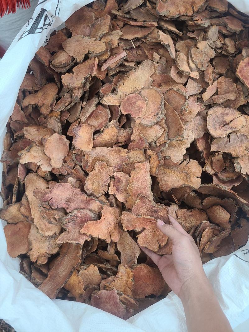 土茯苓红肉白肉颜色好，白肉漂亮精选大片