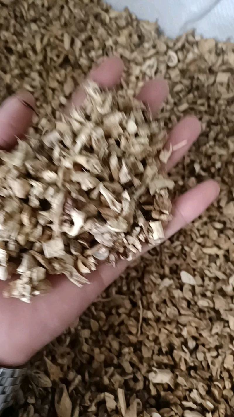 中药材白鲜皮康辰药业批发各种中药材