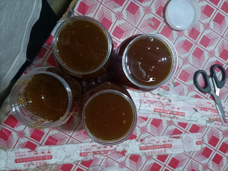 来自甘肃陇南的优质土蜂蜜