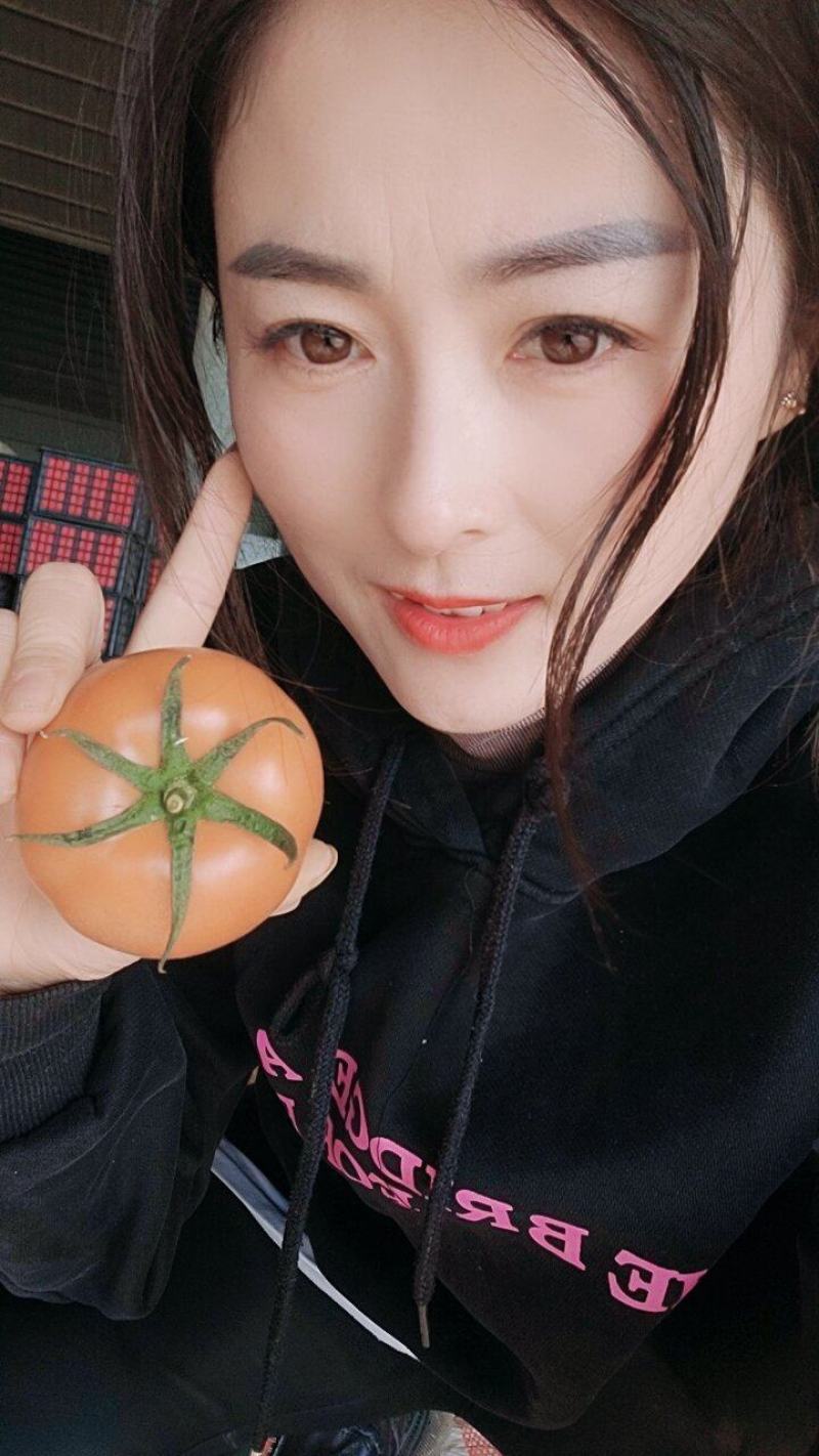 【优质】山东西红柿货源充足，质量保证，量大从优，来电优惠