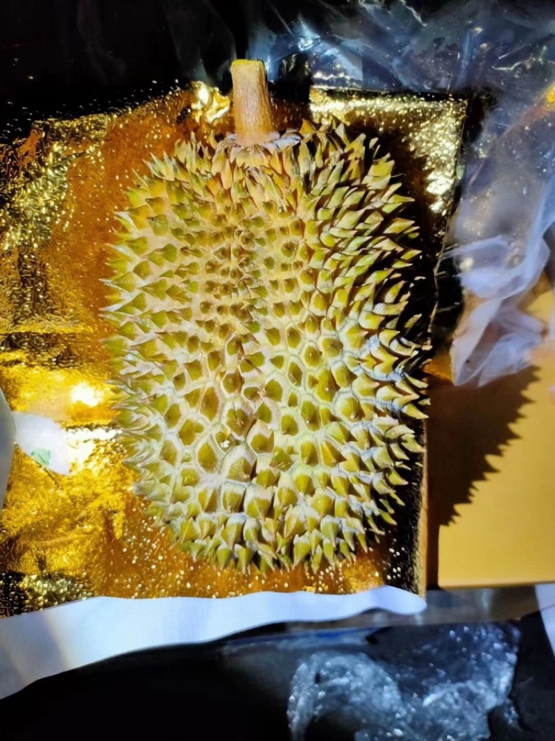 泰国金枕榴莲液氮保鲜(带壳)冰冻榴莲树熟果4-5头裸果