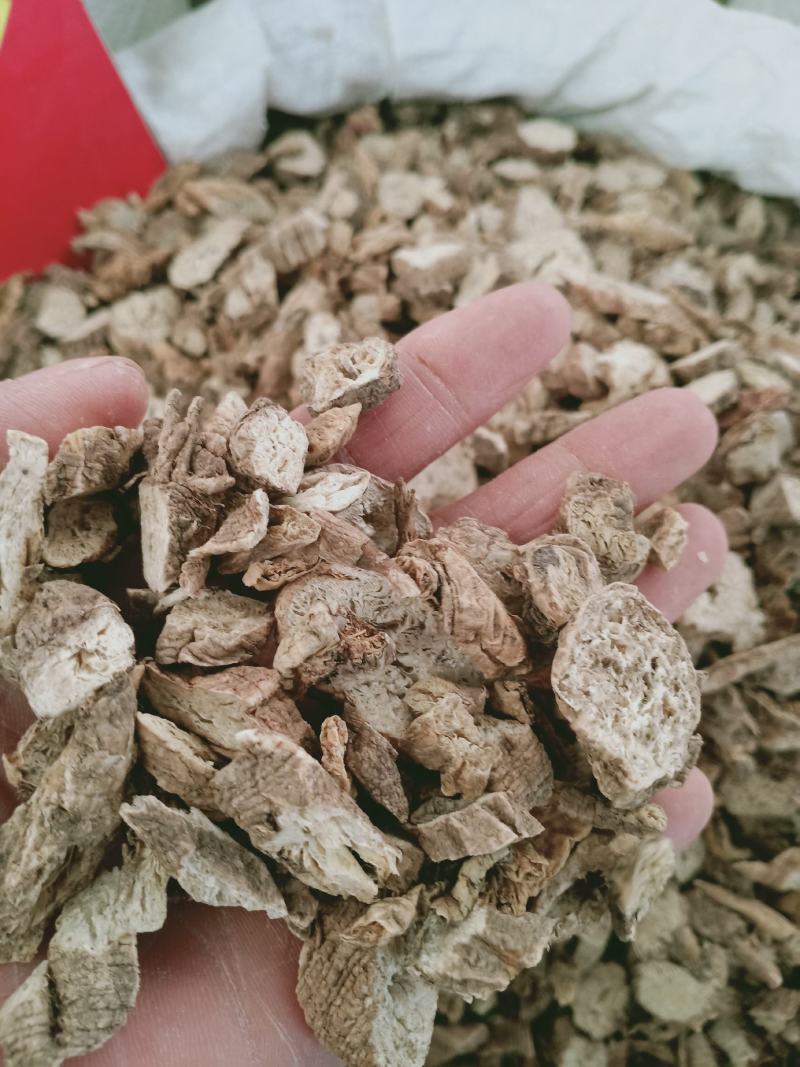 南沙参，泡参统装货干净无杂质量保证，欢迎咨询购买！
