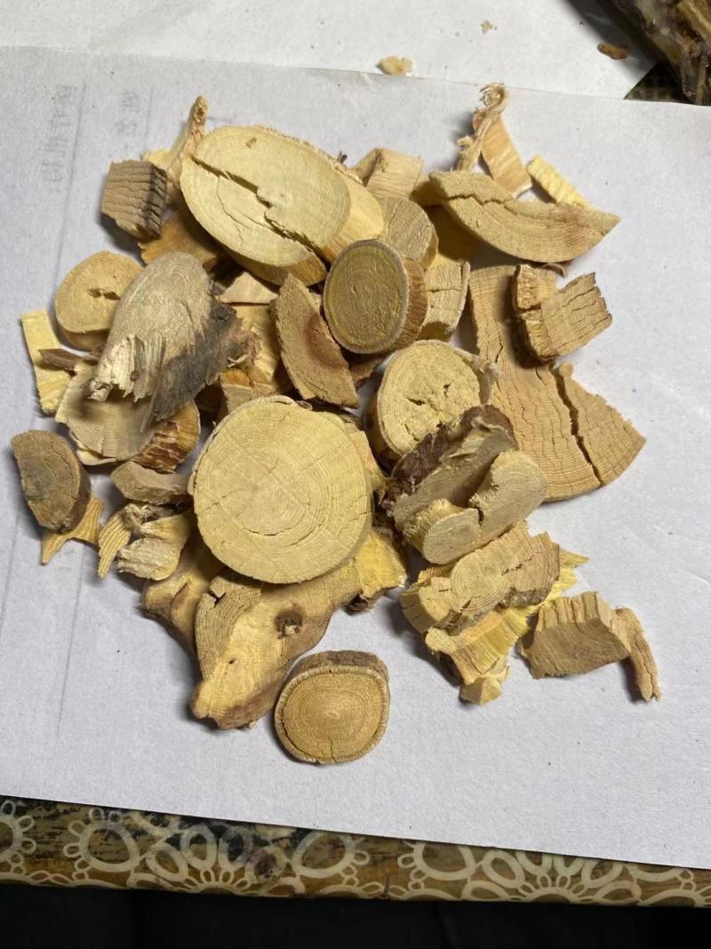 五指毛桃大统货供应各种中药材冷背货