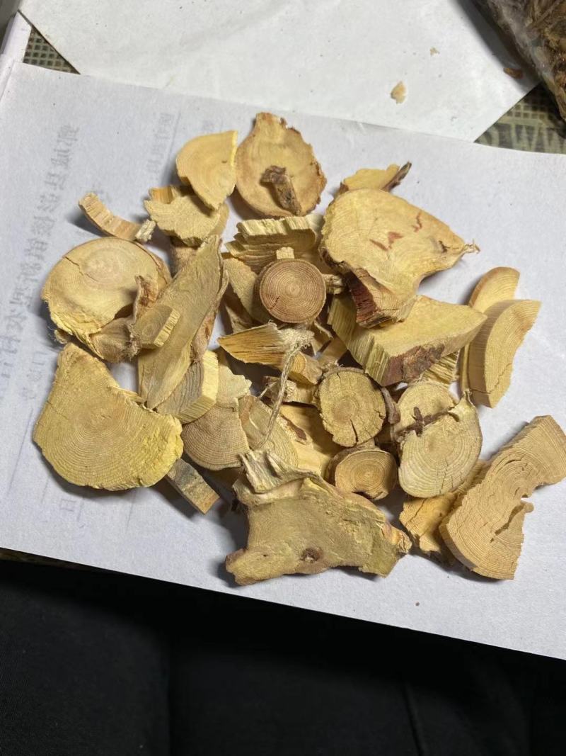 五指毛桃大统货供应各种中药材冷背货