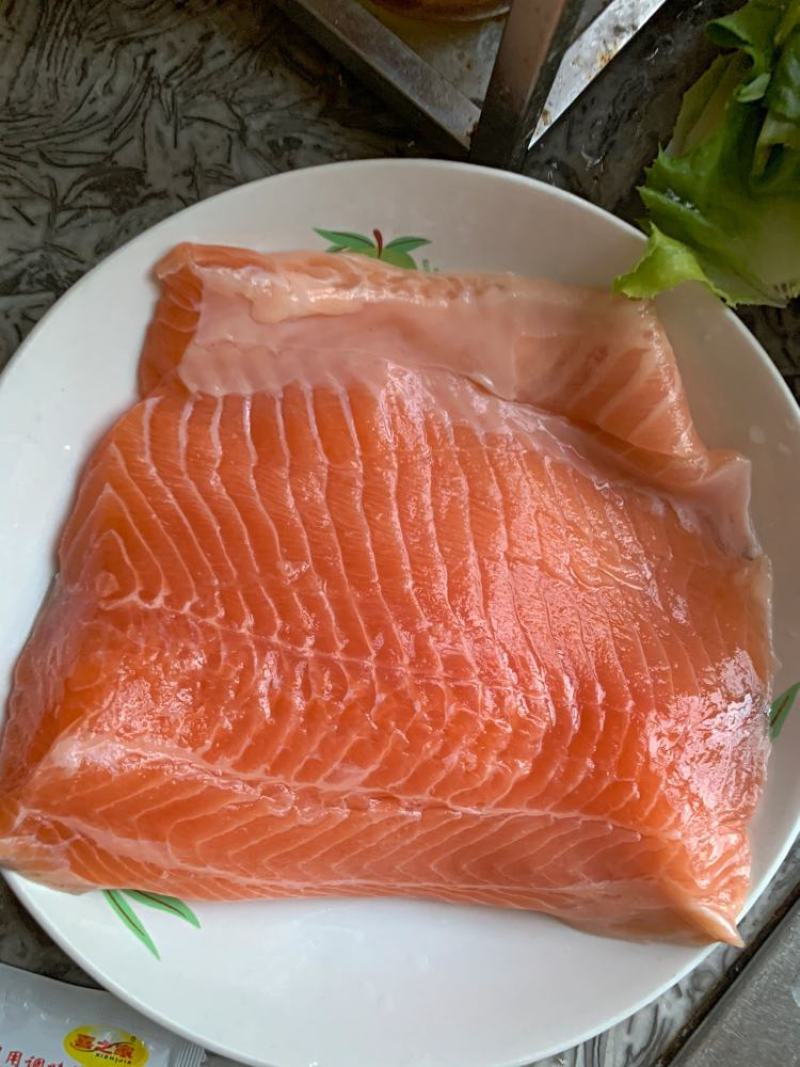 海鲜三文鱼整条刺身中段新鲜海鲜理寿司生鱼片冷冻即食国产