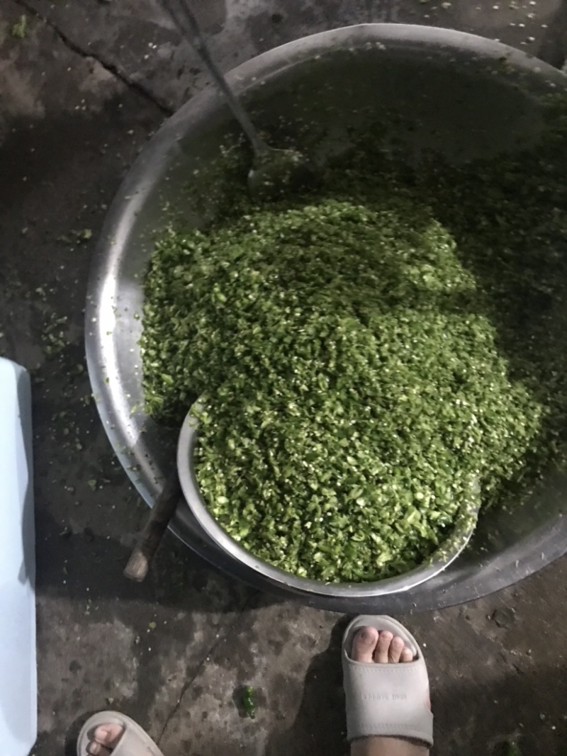 正宗樟树港剁辣椒顺丰包邮纯手工制作无任何添加剂！
