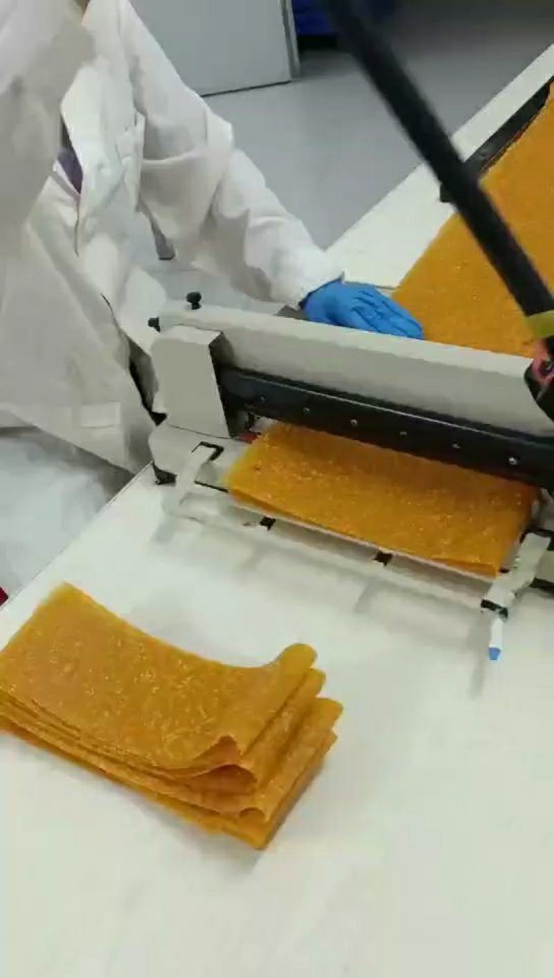 红薯片手工制作大量供应长期合作适合超市市场热销产品
