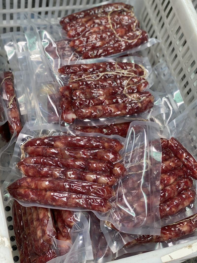 临安农家手工腊肠灌香肠原味腊肠酱肠批发猪肉肠客家肠