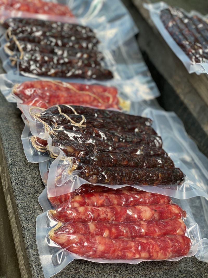 临安农家手工腊肠灌香肠原味腊肠酱肠批发猪肉肠客家肠