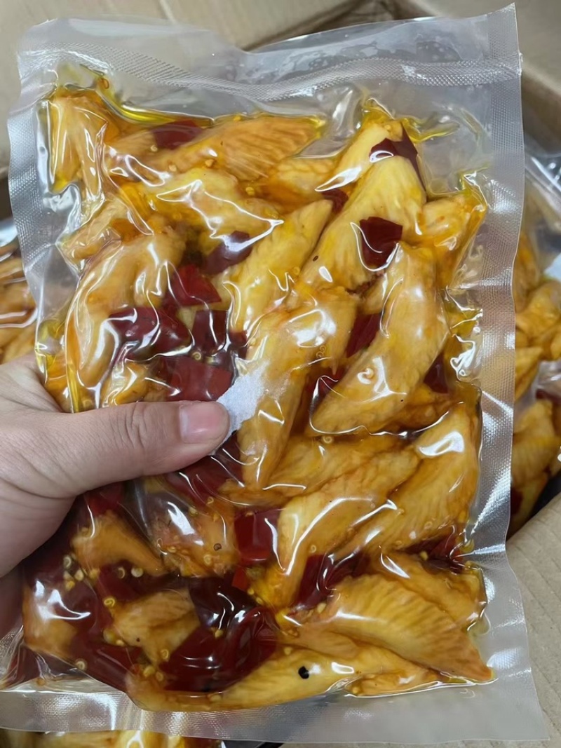 冷吃鸡翅，香辣鸡翅，开袋即食，真空包装，真空鸡翅