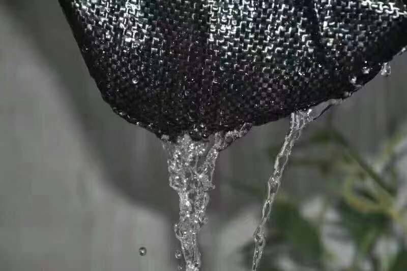 防草布除草布PE果园防草布园艺盖草底部遮草透气