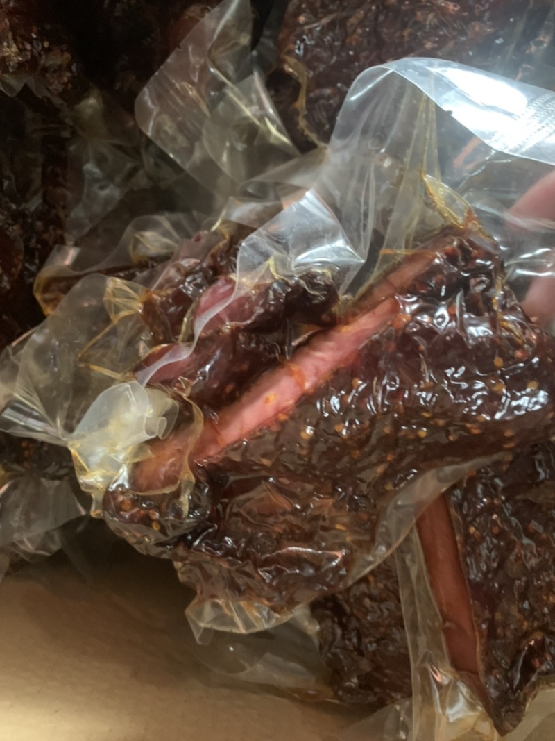 酱香肉，真空酱香肉，麻辣五香，开袋即食，一斤一包