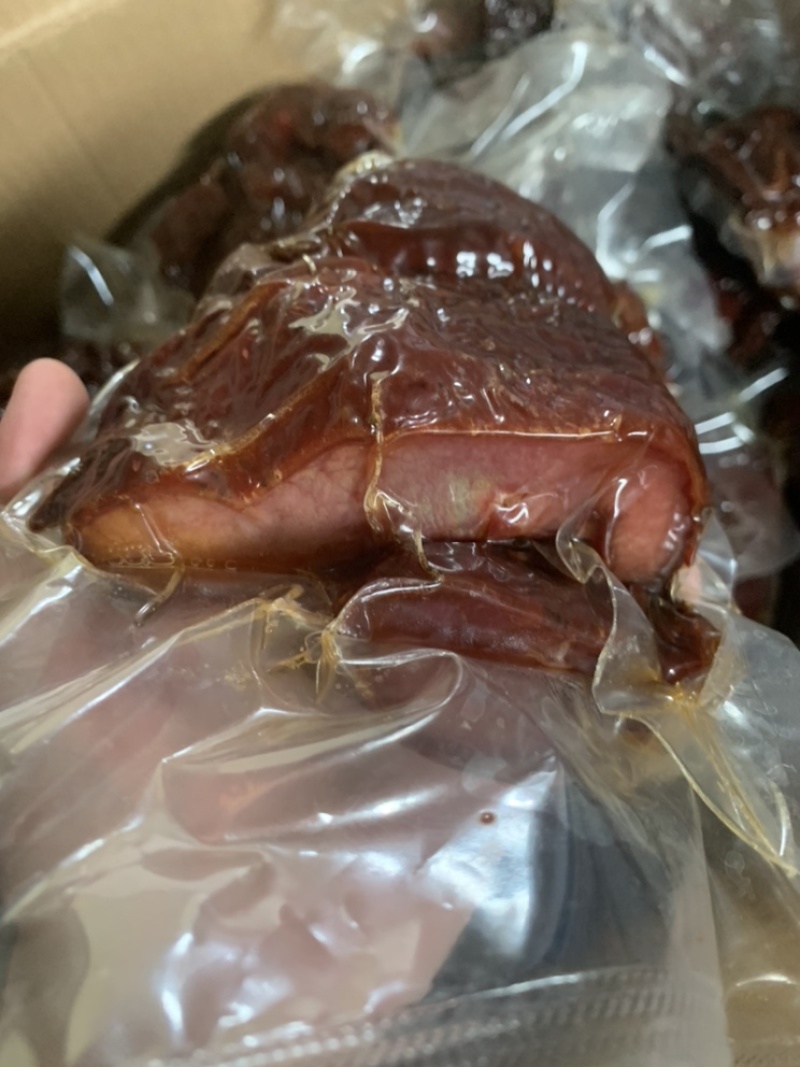 酱香肉，真空酱香肉，麻辣五香，开袋即食，一斤一包