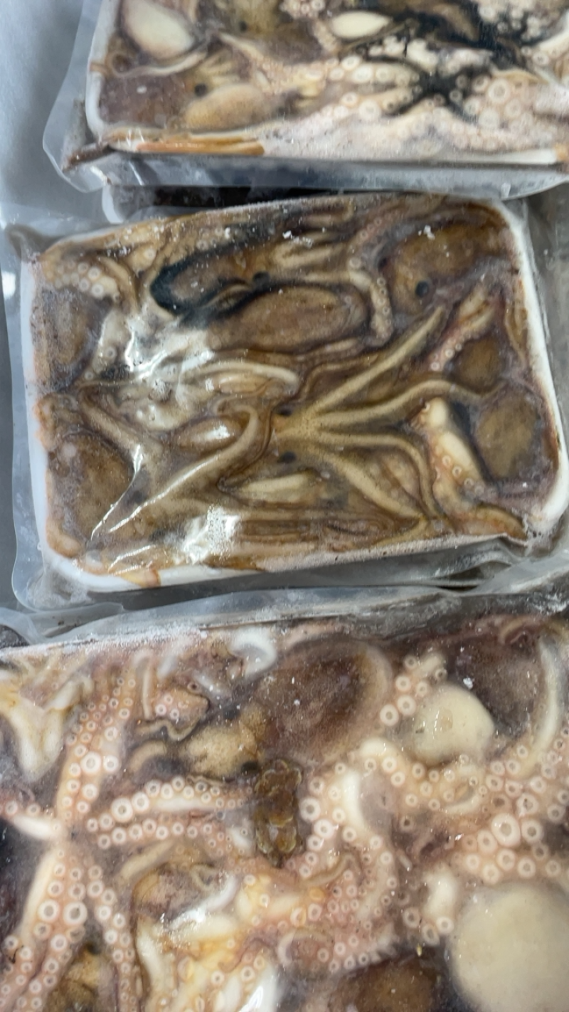八爪鱼海鲜鲜活水产冷冻小章鱼迷你八抓鱼章鱼足长腿大爆头