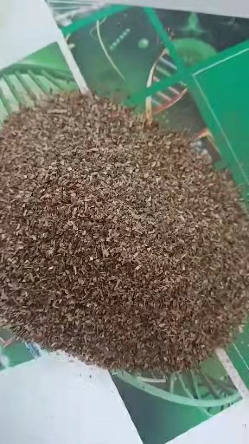 大量出售花生秧粉猪鸵鸟饲料花生秧粉