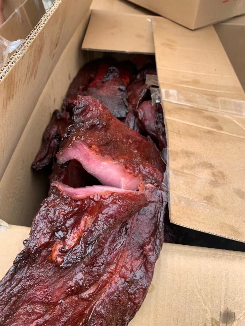阿坝牦牛肉味大块肉牛肉味火爆麻辣五香牛肉味腊牛肉一手货