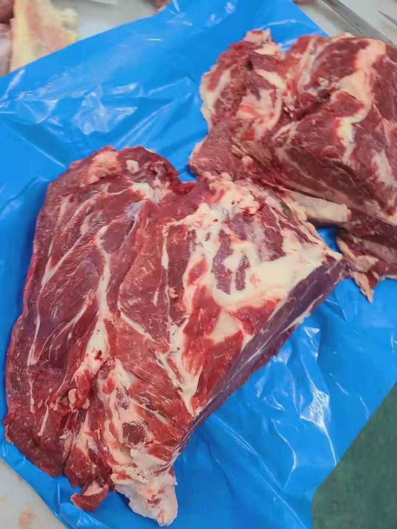 牛腩，牛腩肉，牛肉，大块牛腩，都是整块牛肉，质量保证