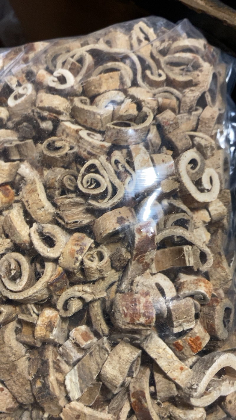 桑皮桑白皮供应各种中药材冷背货矿石等