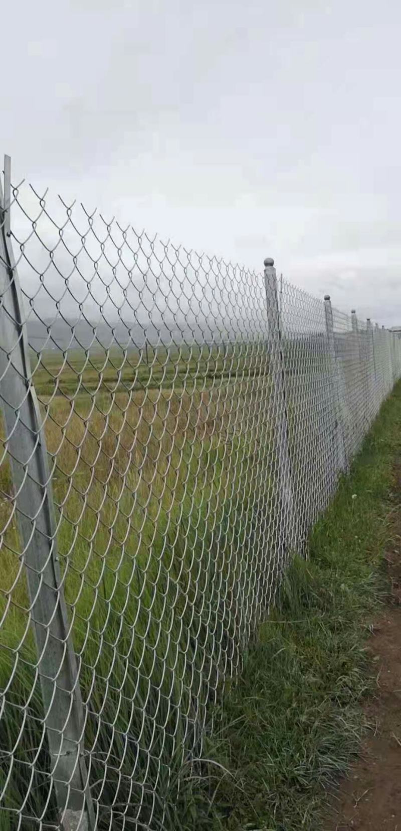 仓库围网球场防护圈地铁丝网工厂学校围栏网勾花网隔离网