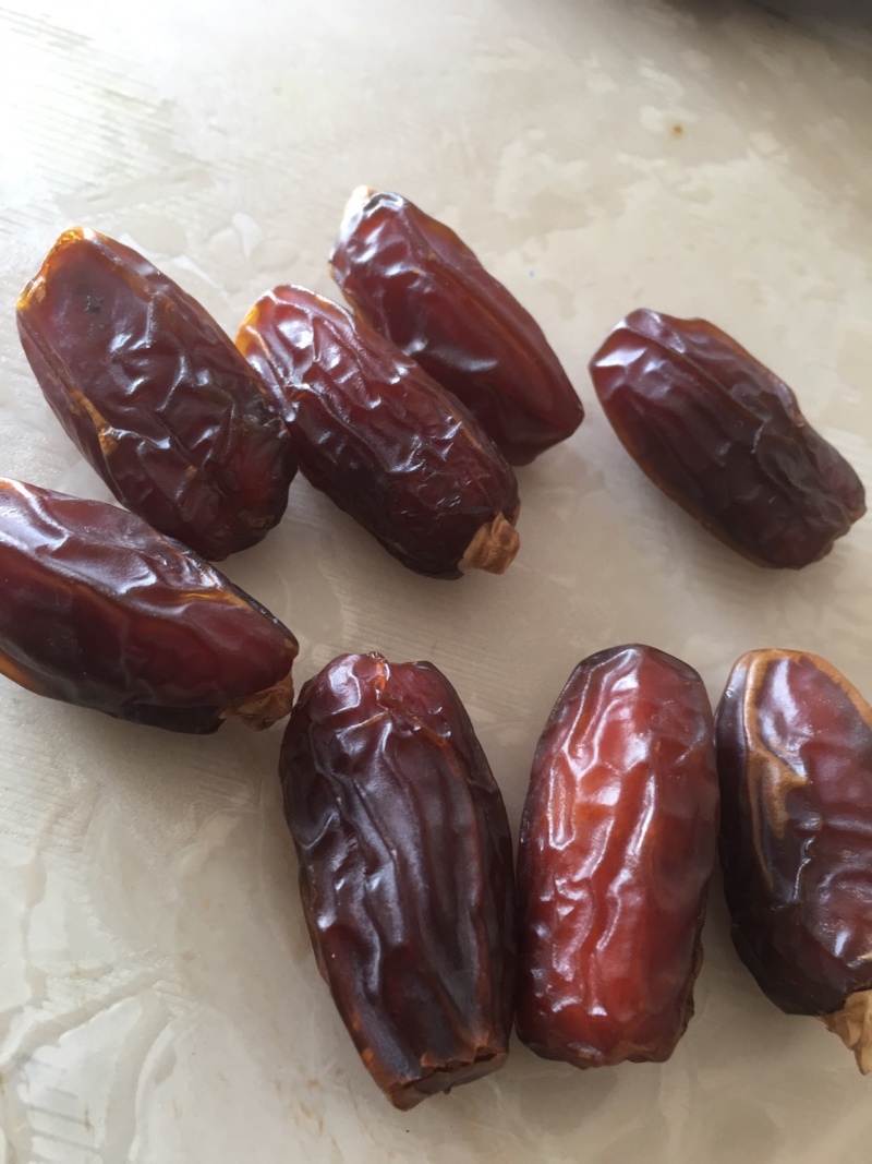 沙特阿拉伯进口椰枣干特级阿联酋迪拜大椰枣免洗一件代发