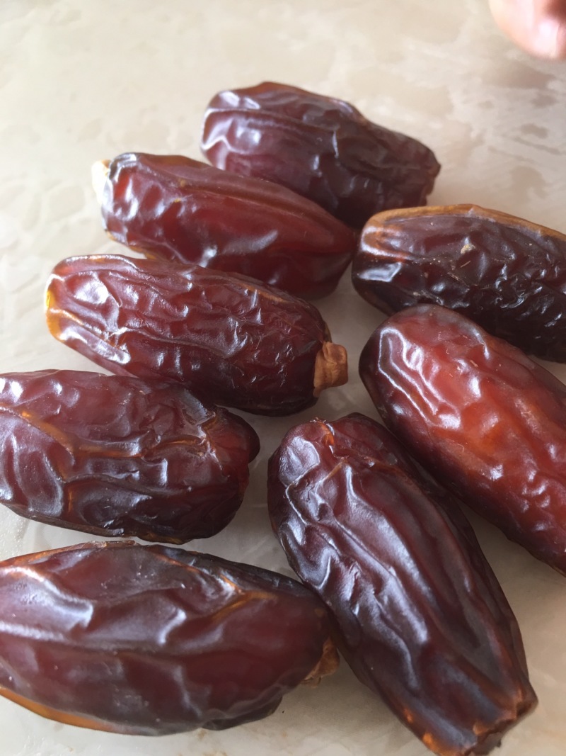 沙特阿拉伯进口椰枣干特级阿联酋迪拜大椰枣免洗一件代发