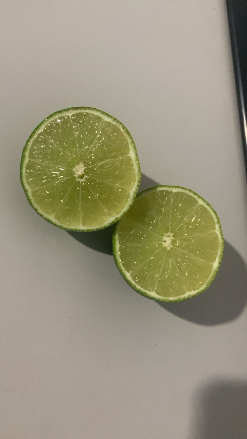 无籽青柠檬塔希提泰国青柠檬越南香水柠檬皮薄汁多台湾品种