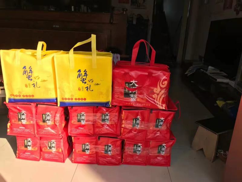 江苏南京高淳固城湖大闸蟹大量上市商超酒店专用!