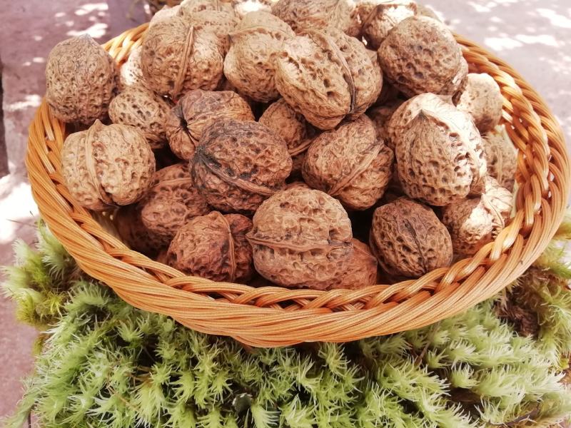 25年云南不苦不涩谈紫衣紫孕妇专用休闲零食老树甜味核桃