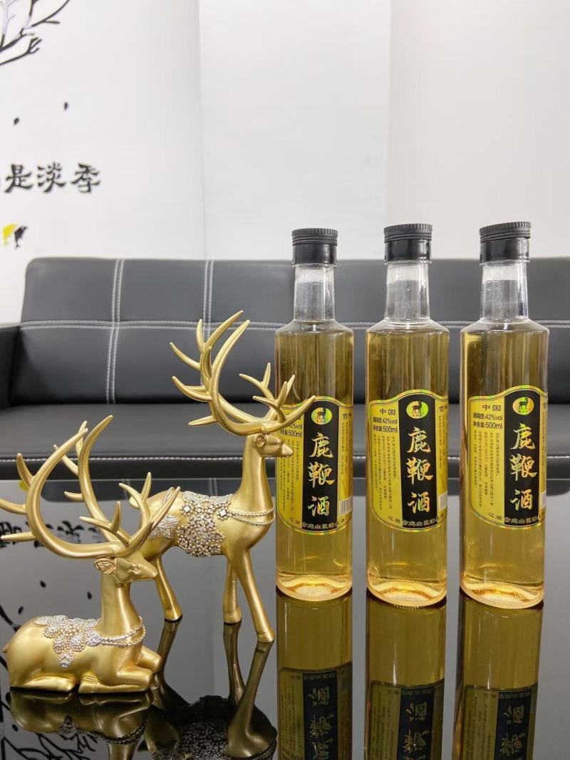 鹿鞭酒，正规厂家出产，一件10瓶，超低价。1瓶起售