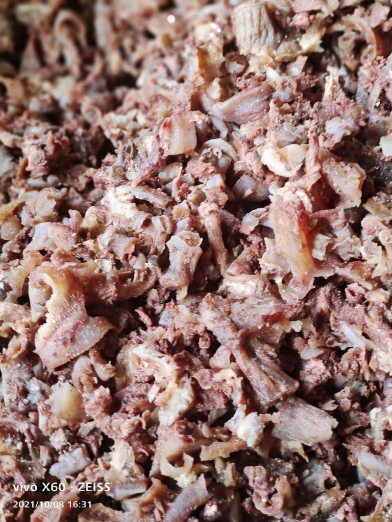 熟碎肉，熟牛碎肉牛剔骨肉品质保证联系