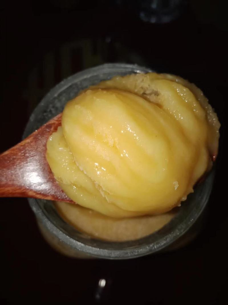 山里的土蜂蜜一年只割一次，上百种花酿制而成，产地直发可视