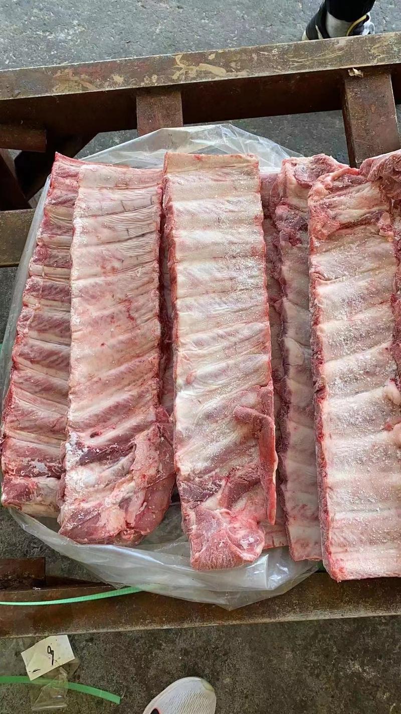 冻猪多肉寸排20斤，宽度10公分，手续齐全