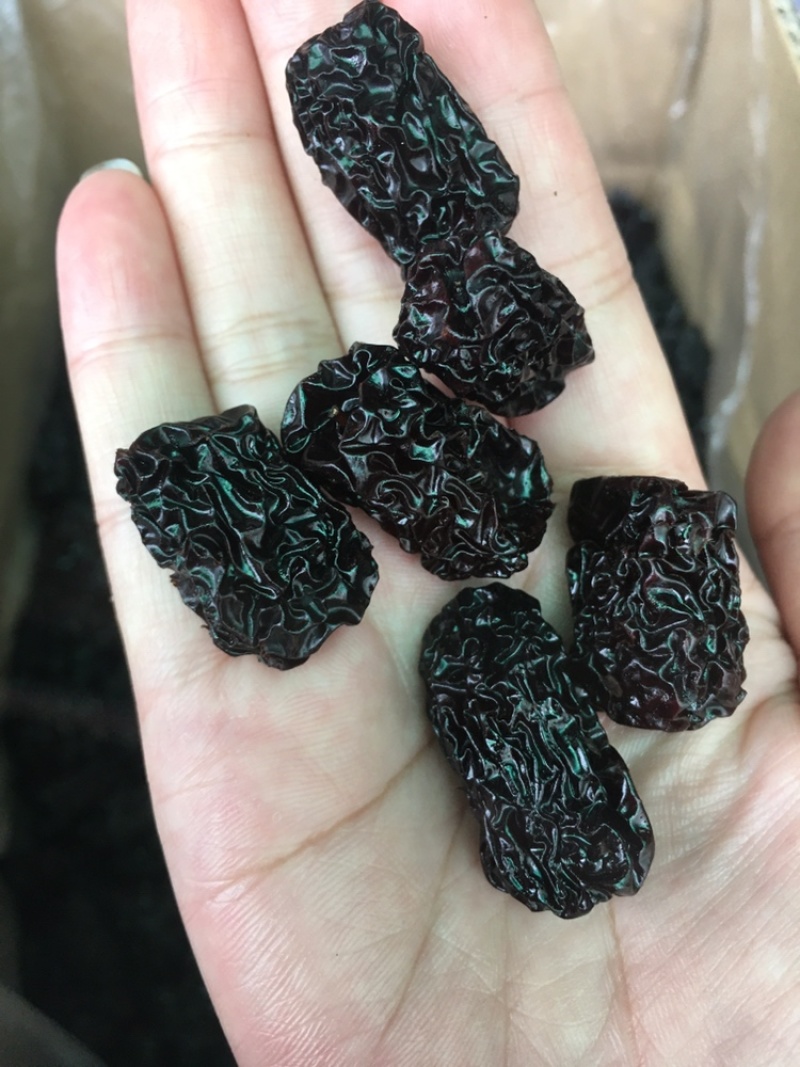 特级黑枣个头均匀味道好长期大货批发