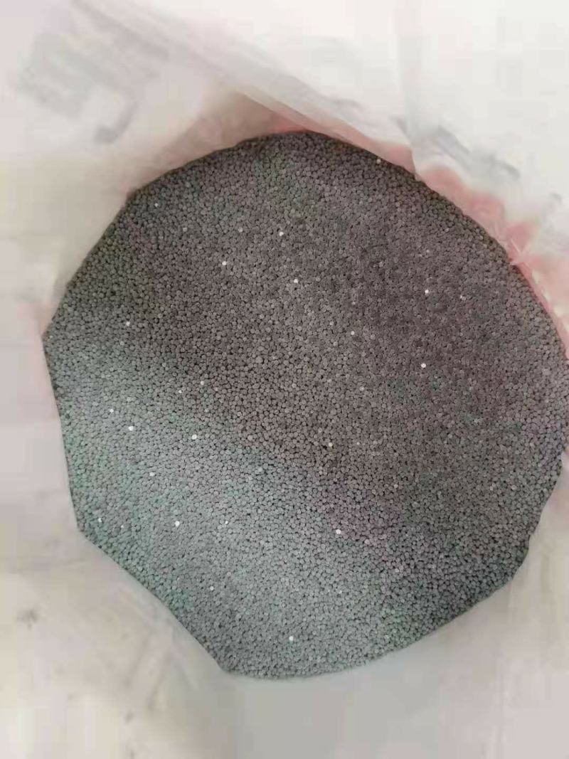 复合微生物肥料，复合了有机，无机，微生物，三合一。