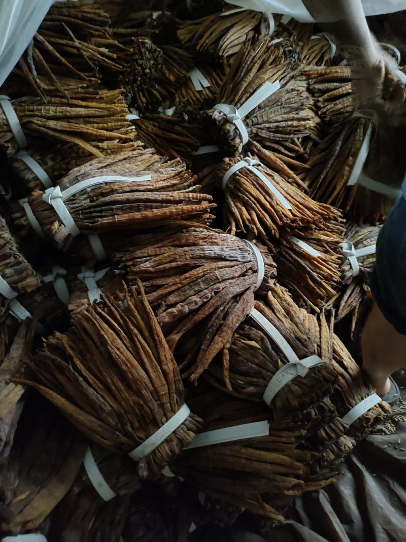 筒筒笋干牛尾笋干庆竹笋干烟熏笋干大竹笋干