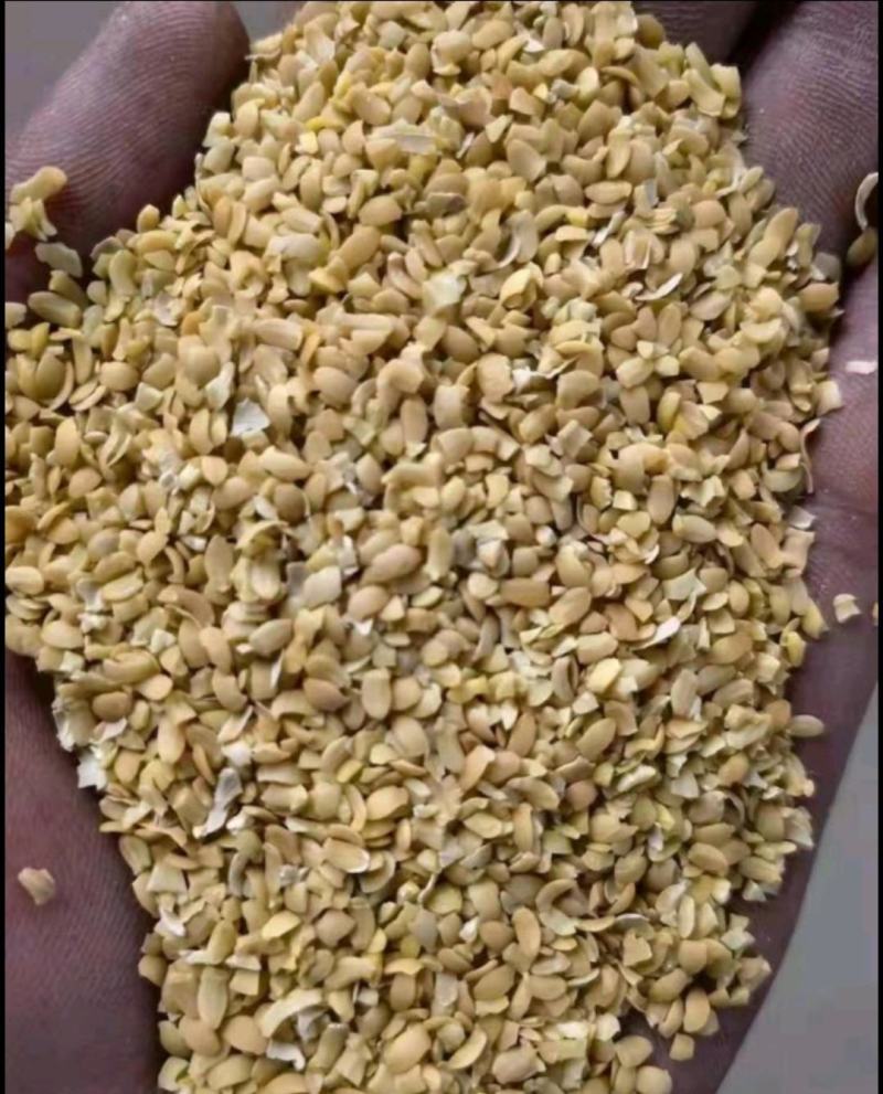 山东豆粕适合瓜果蔬菜大棚施肥，适合牛羊养殖