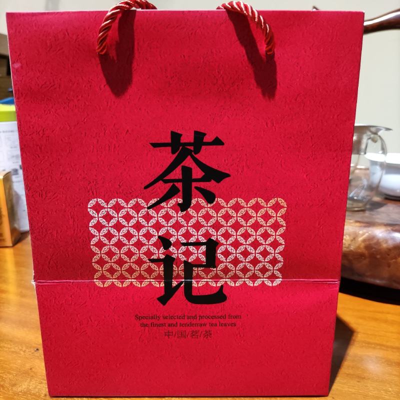 头春绿茶2022年云南早春滇绿茶银丝300克一盒