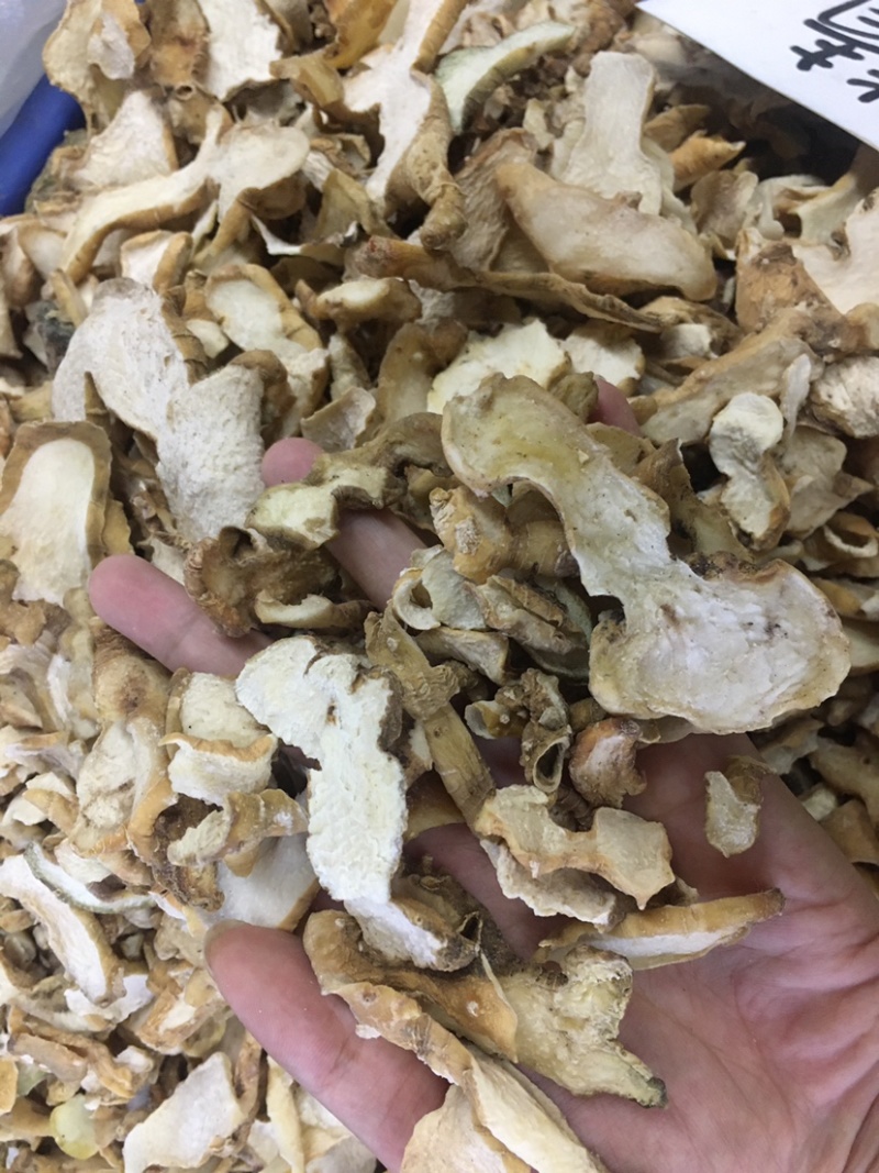 黄精片黄精饮片黄精白片黄精熟片黄精干片