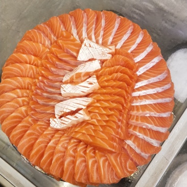 三文鱼鱼肉整块