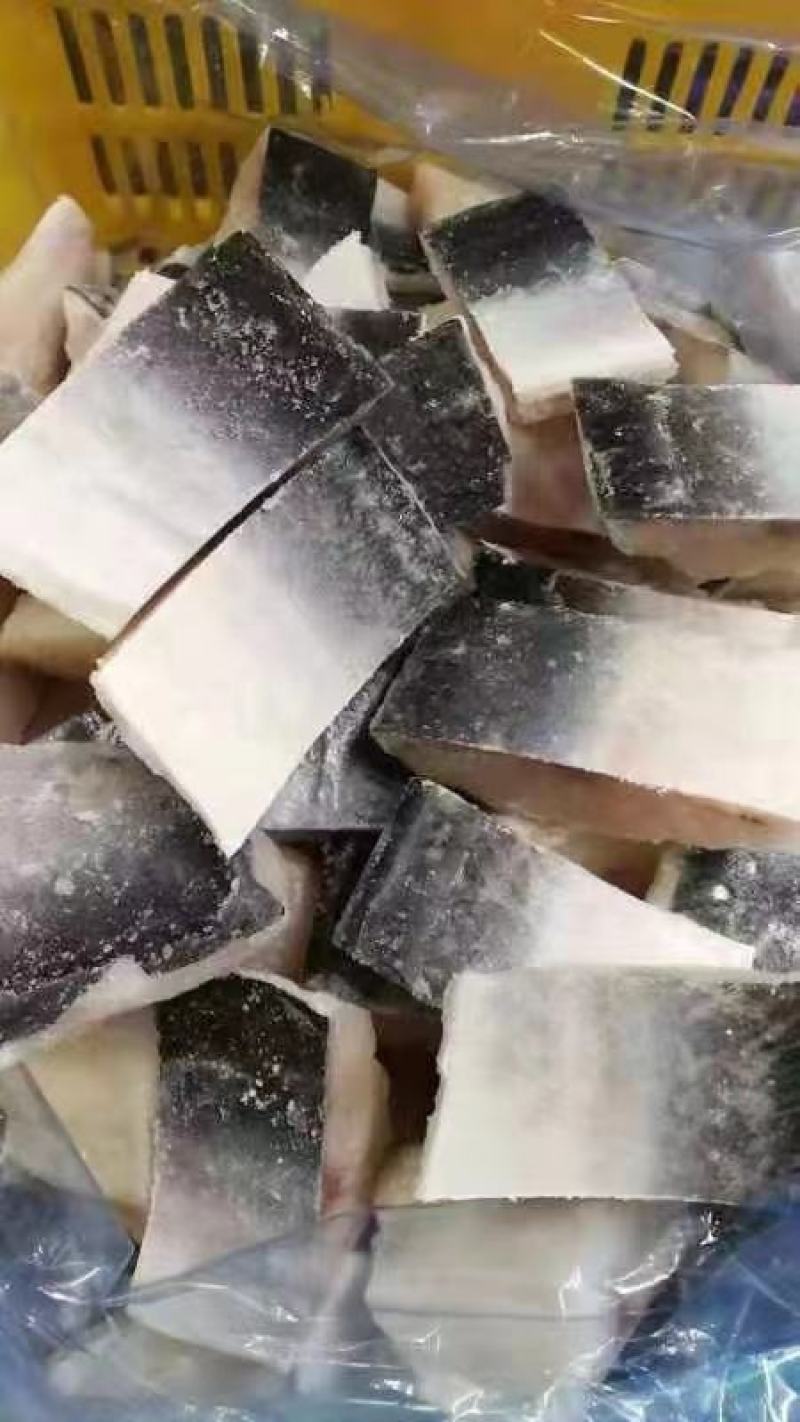 带皮巴沙鱼块新日期质量好