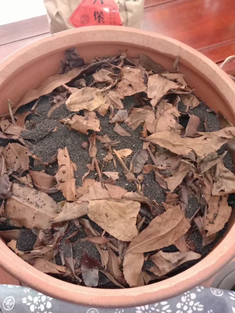 虫茶，龙珠茶，存放八年，品质保证，一手货源，量大价优