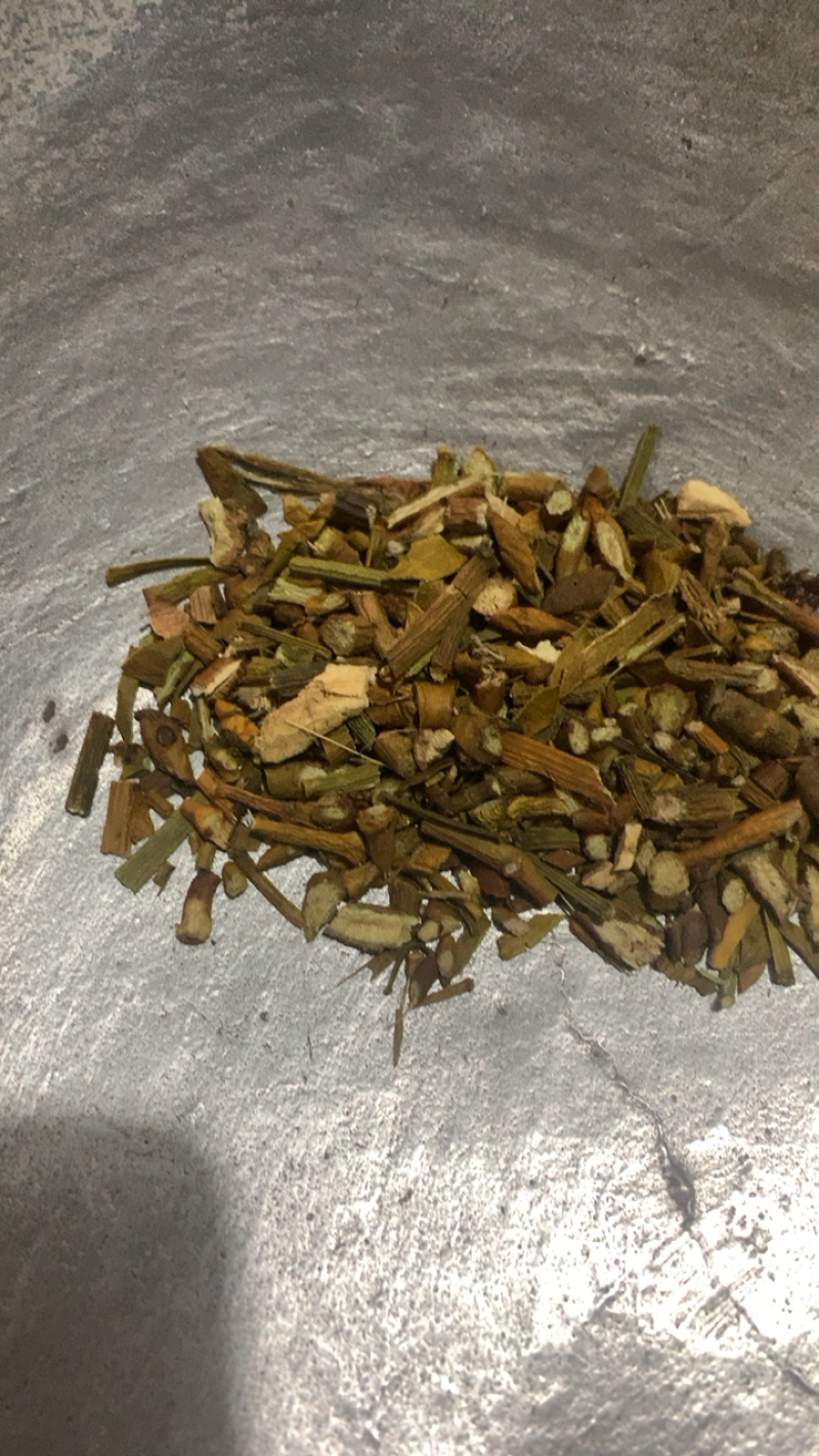 槲寄生寄生统货质量好价格低产地直销中药材批发