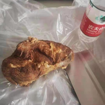 熟牛肉，纯干。本厂大量生产，经验丰富货源充足全国发货。