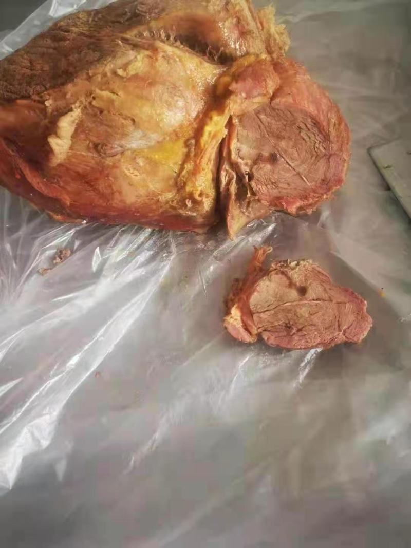 熟牛肉，纯干。本厂大量生产，经验丰富货源充足全国发货。