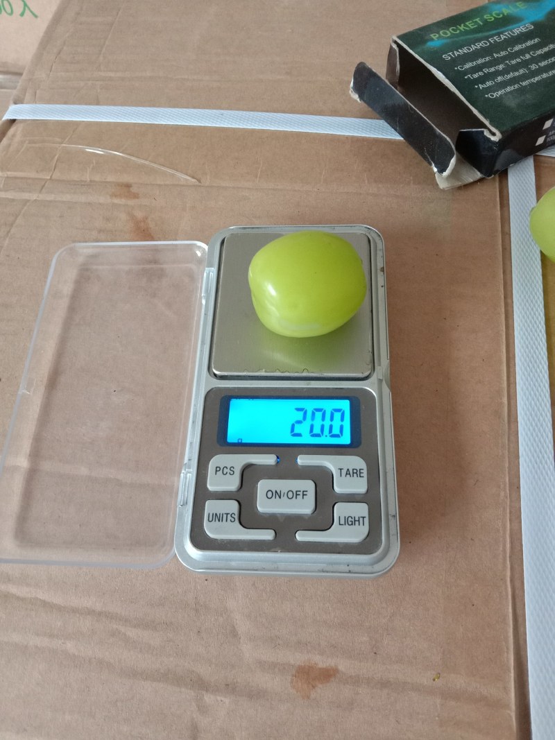 冷库储存阳光玫瑰葡萄，新鲜如初，欢迎各地客商联系采购。