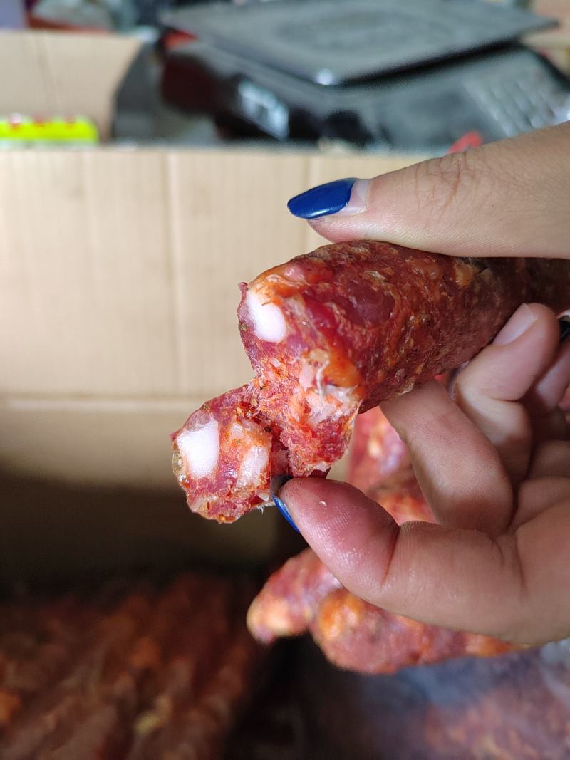 腊肠四川正宗腊肠香肠纯肉厂家直销不加粉味道齐全