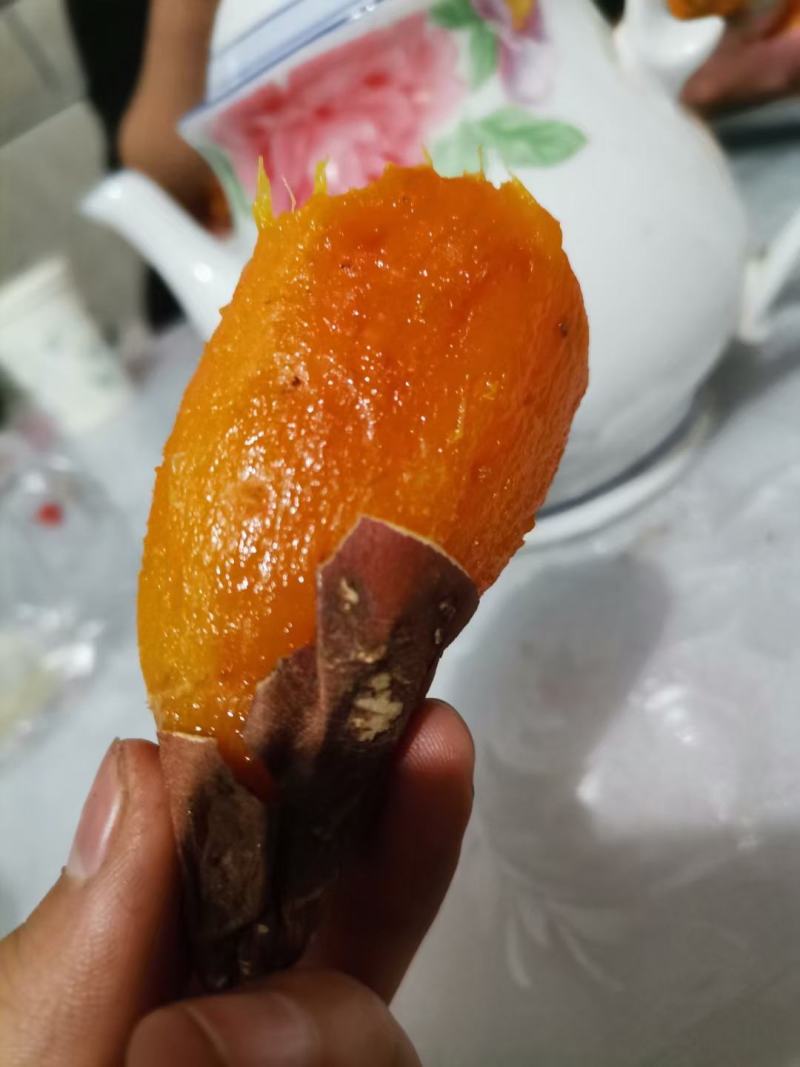 烟薯山东临沂烟薯25种植户直发烤红薯批发烟25发物流装车