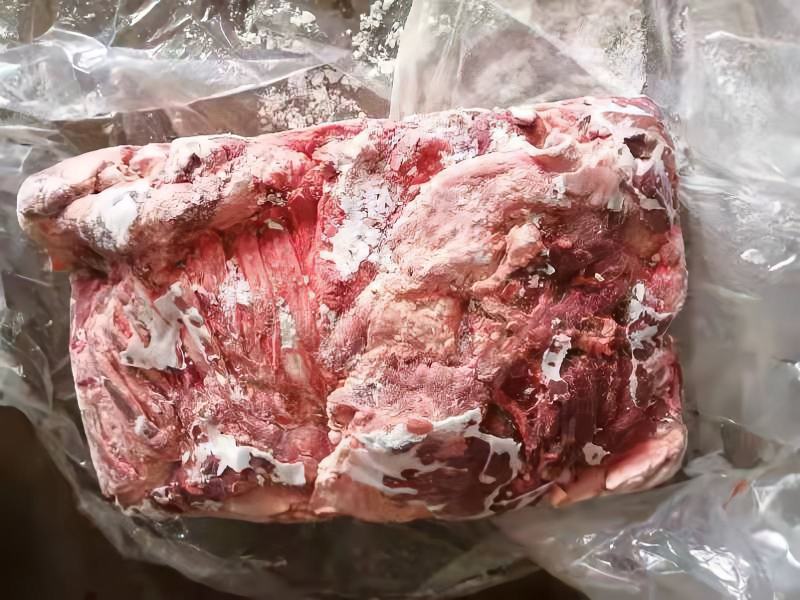 带皮羊肉带皮大羊板肉纯干无水不调理去皮也17一斤
